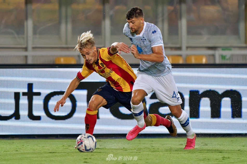 记者:埃切维里不会进入阿根廷最终名单.