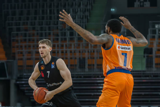 化为泡影 化为泡影