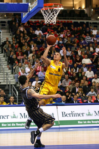 吉伦沃特场 吉伦沃特场