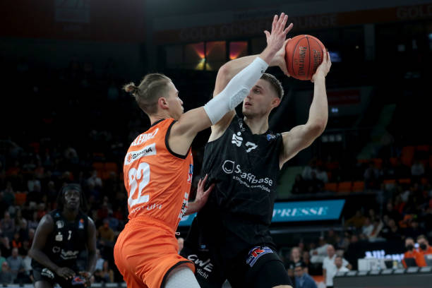 更多胜利 更多胜利